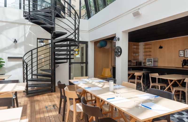 Hotel Bootcamp - Sala de reuniones
